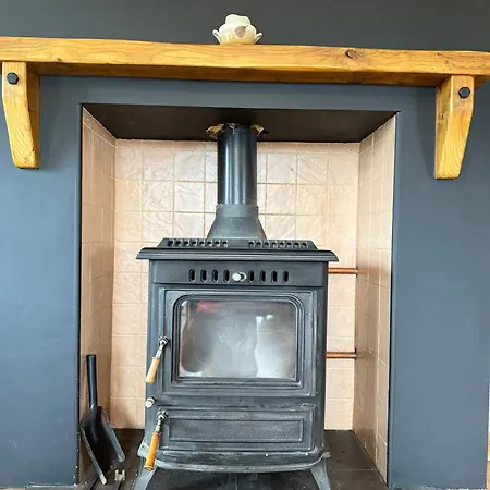 Проживание в семье #1 - Family Or Triple In Ballinamore, Leitrim *